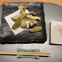 かつら はなれ - 