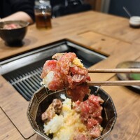 焼肉 牛者 - 噂の超牛丼