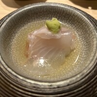 鮨 由う - 