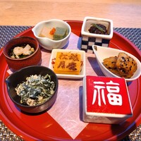和匠 銀座松月 - 小鉢はどれも申し分ない