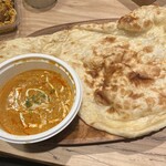 ニュータージマハール - チキンカレー（ついついカレーもテイクアウト）