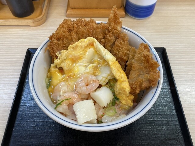 Katsuya Toyota Maeda Cho Ten photo 2