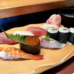 しほう田 - ◯特にぎりランチ…¥1,500円(税込)
      ※通常提供メニューでは有りません。