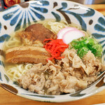 沖縄料理 あちこーこー - 全部乗せそば
