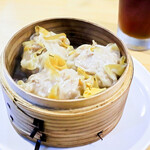 豊潤煮干醤油一生麺a.k.a.ラーメン森 - 牛焼売