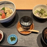 大漁市場 なるみ乃 薬院店 - 