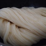空飛ぶうどん やまぶき家 - 豚バラの肉汁つけ麺　うどんアップ