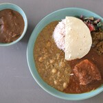 スパイスカレー モクロミ - 