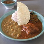 スパイスカレー モクロミ - 