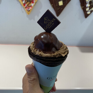 GODIVA dessert_1