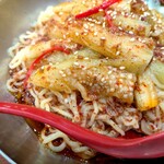 坂上刀削麺 - ナス冷麺 880円だよ