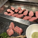 焼肉はっさん - 