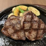 米沢牛ステーキレストラン 牛毘亭 - いよいよ　登場しました。