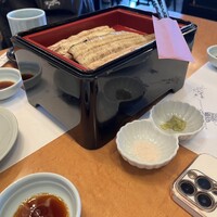 鰻割烹 伊豆栄 本店 - 