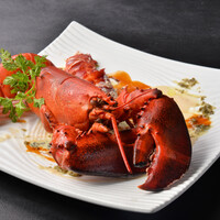 活けオマール海老の鉄板焼き