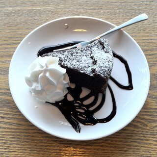 カフェ アンリュール_0