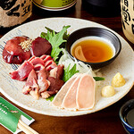 やきとりの味鶏逗 - 鳥刺しの盛合せ