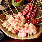 やきとりの味鶏逗 - 焼く前の焼き鳥