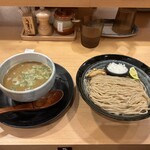 Mensho Takamatsu Kyoto Eki Biru Ramen Koji Ten - 