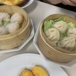 台湾料理 香福源 - エビ餃子と小籠包
