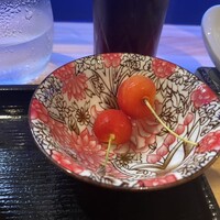 中国意境菜 白燕 - 山形産さくらんぼ