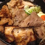 麺屋わっしょい - コラボ記念ラーメン「圧倒的肉そば」（￥934）