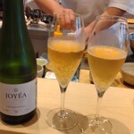 すしやのたい悟 - ノンアルコールスパークリングワイン・シャルドネをシェア