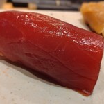 すしやのたい悟 - 高知の定置網による本鮪赤身漬け