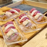 すしやのたい悟 - 番外編　テーブル席の方の握り。あまりに美味しそうなのでパシャリ(≧∇≦)見ているだけでも幸せになれます。