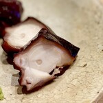 すしやのたい悟 - タコの塩茹で。大好きなタコ✩.*˚柔らかな食感と塩気がたまらない♡擦りたて山葵をたっぷりつけていただきます。