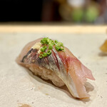 すしやのたい悟 - 鯵（島根・浜田）旬の鯵は言わずもがなの美味しさ！