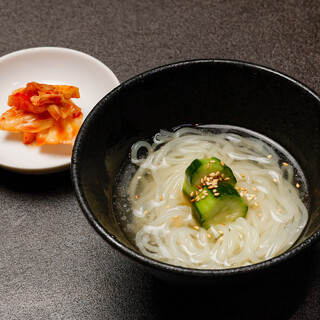 老舗の味と伝統を忠実に守りぬく。