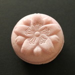 銀座あけぼの - 料理写真:桜もなか