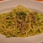 イタリアンおりべ - 自家製ベーコンと緑のお豆のカルボナーラヴェルデ
