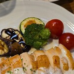 キッチン ブルー グローブ - 備え付け野菜のアップ