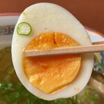 京屋寿司店 - ゆで玉子リフト