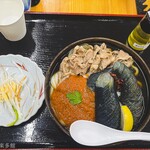 麺紡 - 茄子肉トマトぶっかけ