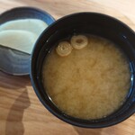 豚丼のぶたはげ - 味噌汁＆お新香付き