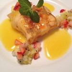 ビストロ ポップコーン - 春ディナーその７：クレープに包まれたアイス状のブリュレは本当にヤバいです♪