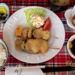 ひよっ子 - ある日の日替わり定食 ￥750（串カツ）