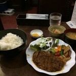 えびすや - ビーフカツ定食750円です