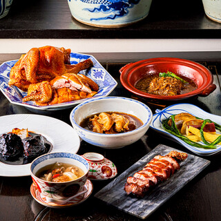 気軽にアラカルトで。時にはコース料理。