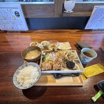 ダイニング岩崎荘 - 