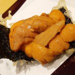 天冨良 麻布よこ田 - 磯辺揚げと生うに