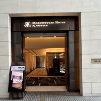 ポム・ダダン - 