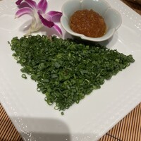 若会席大和館 - 名物の肉が隠れたネギまみれ的なやつ