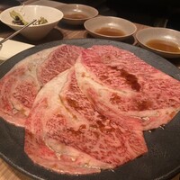 焼肉うしごろ 新宿三丁目店 - 