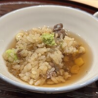 肉屋ひかり - 土鍋ご飯 ほうじ茶漬け