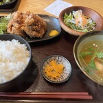 佐賀ふもと赤鶏 酒場 髙しな 小伝馬町本店 - 