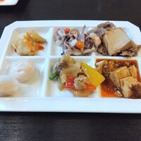 リュクス ダイニング ハプナ - 